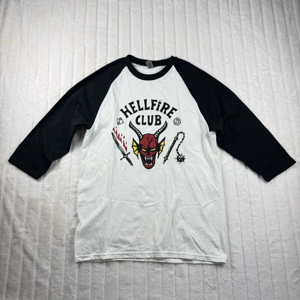 Stranger Things Hellfire Club Shirt Mens Medium White 3/4 Sleeve Raglan Graphic